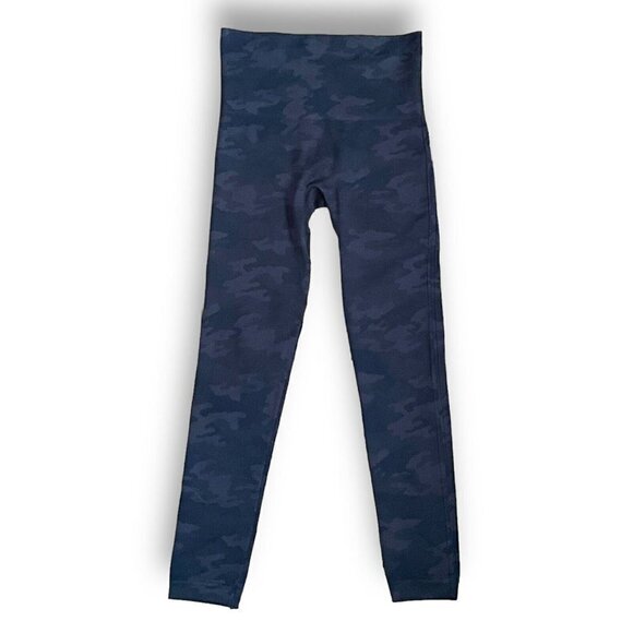Spanx Look At Me Now Seamless Black Gray Camo Cropped Leggings Sz M 6 8 Hi Rise - Picture 4 of 9